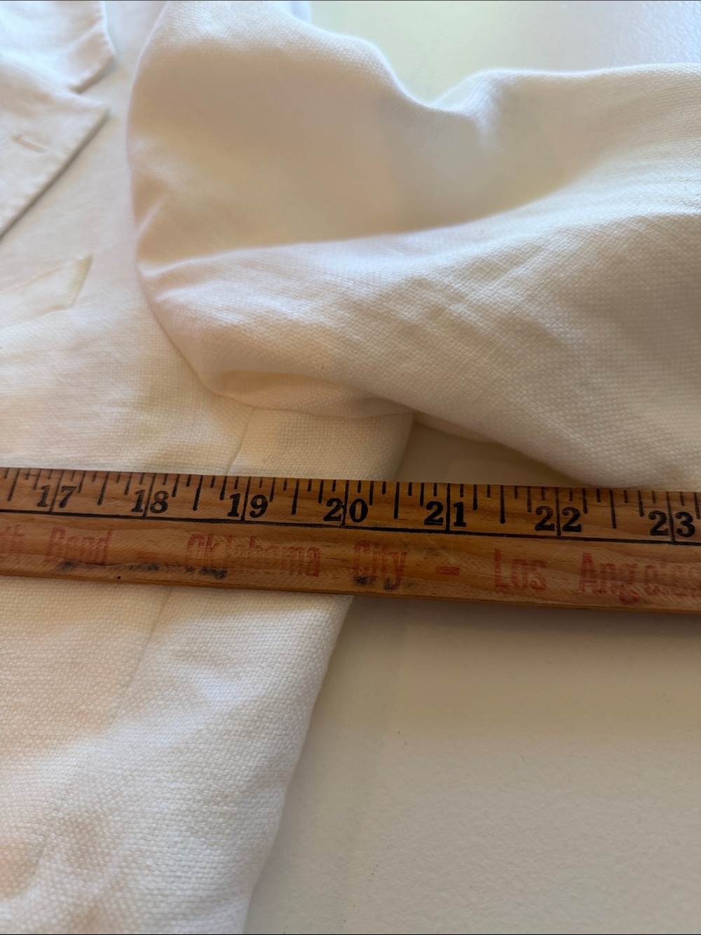 Todd Snyder White Linen Blazer with Gold Buttons Sz 40S.  SEE PICTURES. - Picture 9 of 11